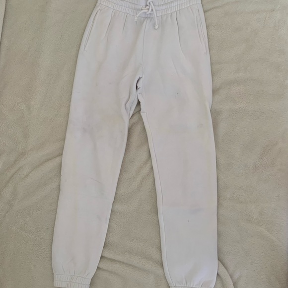 Aritzia TNA The Slim Sweatpant - Picture 3 of 6